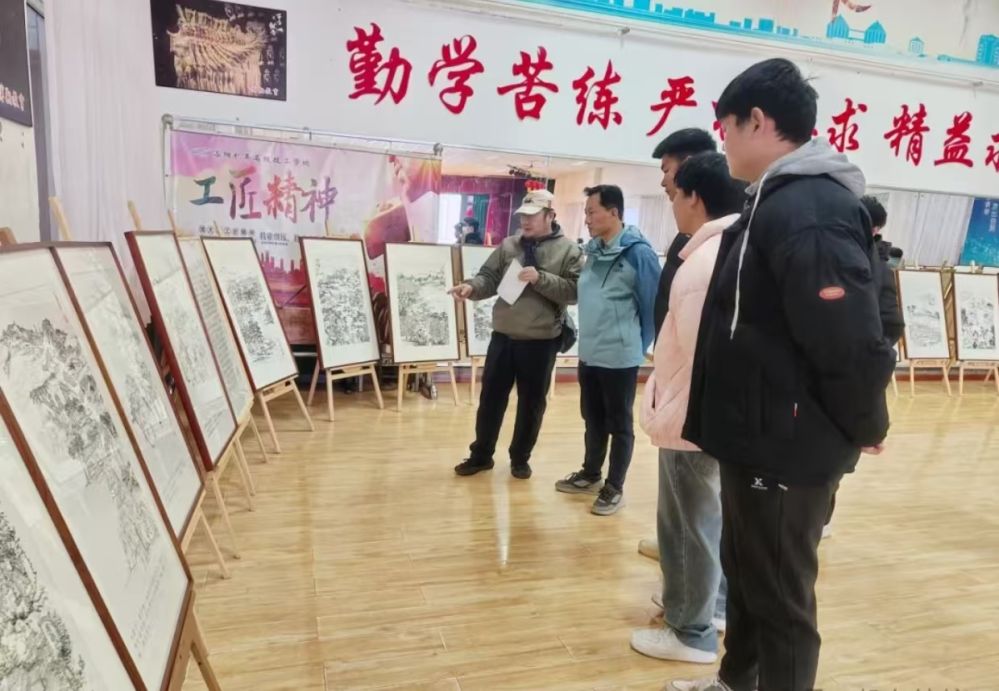 1734445685657154.jpg 60b024ed29c609907bbeb9c6ca14008.jpg