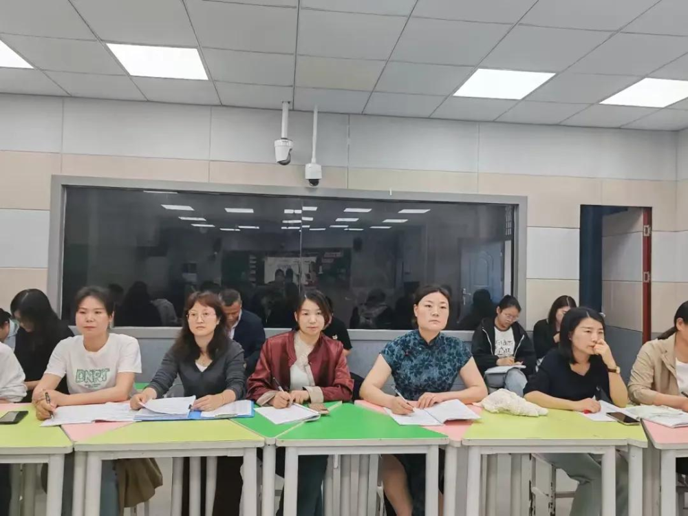 1745574890936391.png 图片2.png