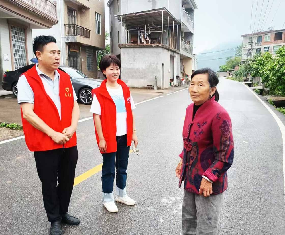 1745828117203914.png 图片2.png